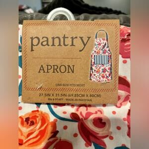 Pantry apron, flower pattern, NWT